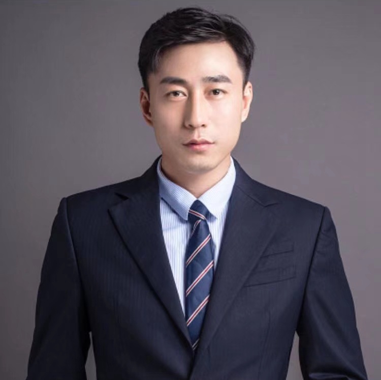 王崇以 交互与体验设计负责人
